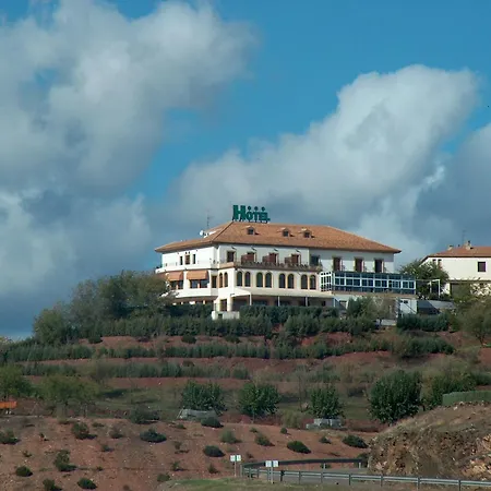 Hotel Restaurante Baños 3*