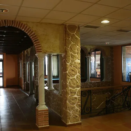 Restaurante Banos 3* Baños de la Encina